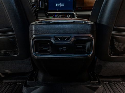 Used 2026 GMC Sierra 3500 Denali Ultimate AWD/4WD image 24