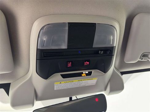 Used 2023 Subaru Crosstrek 2.0i image 25