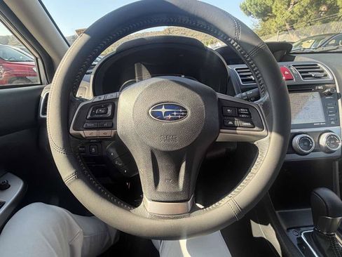 Used 2015 Subaru Crosstrek 2.0i Limited AWD/4WD image 11