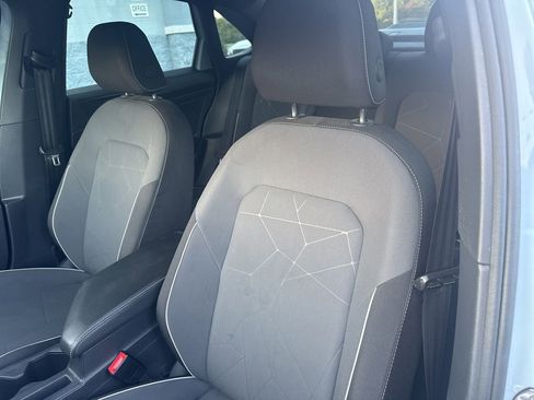 Used 2025 Volkswagen Jetta Sport FWD image 14