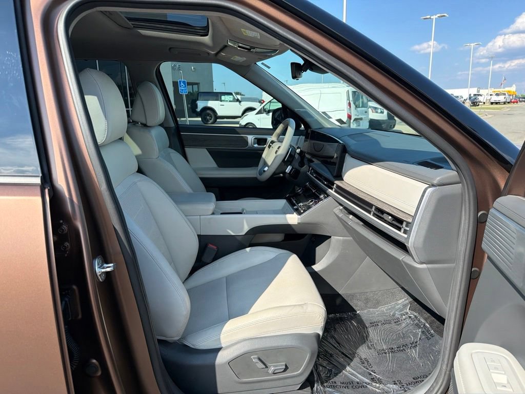 Used 2024 Hyundai Santa Fe Limited FWD image 22