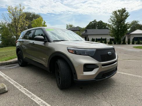 Used 2020 Ford Explorer 4WD Police Interceptor image 3