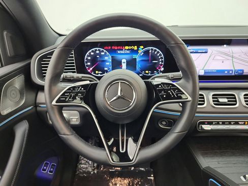 Used 2025 Mercedes-Benz GLE 450e 4MATIC image 14