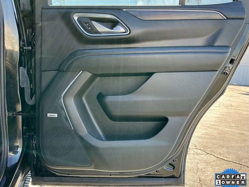 Used 2023 Chevrolet Tahoe Z71 w/ Luxury Package image 24