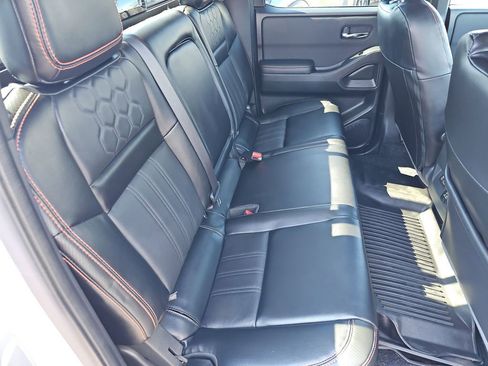 Used 2024 Nissan Frontier PRO-4X w/ Pro Premium Package image 27