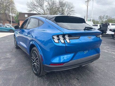 Used 2025 Ford Mustang Mach-E Premium AWD/4WD image 9