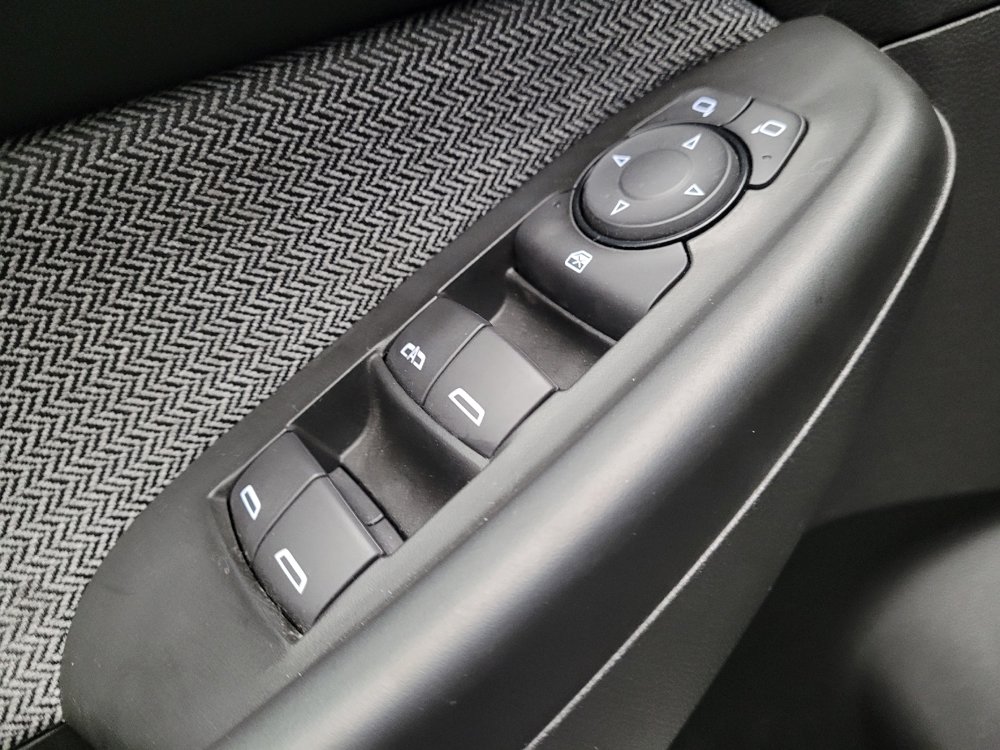 Used 2025 Chevrolet TrailBlazer LT FWD image 27