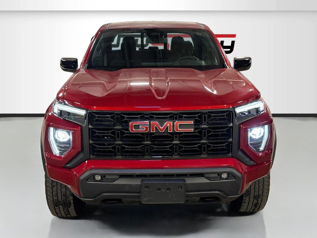 Used 2025 GMC Canyon Elevation w/ Convenience Package RWD image 2
