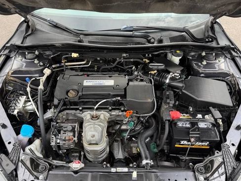 Used 2015 Honda Accord LX image 31