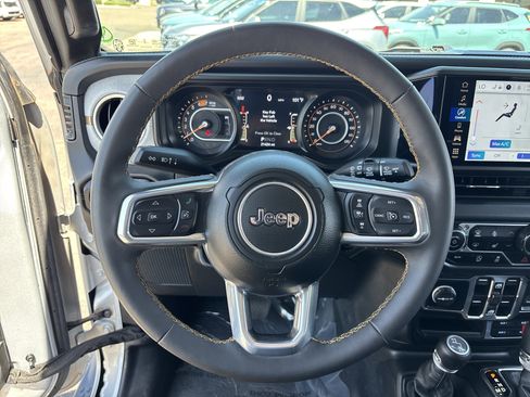 Certified 2024 Jeep Wrangler Unlimited Sahara AWD/4WD image 25