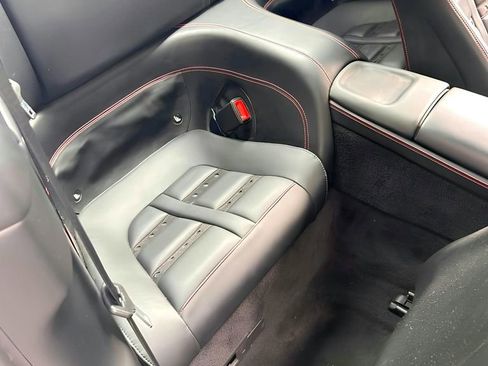 Used 2014 Ferrari California image 12