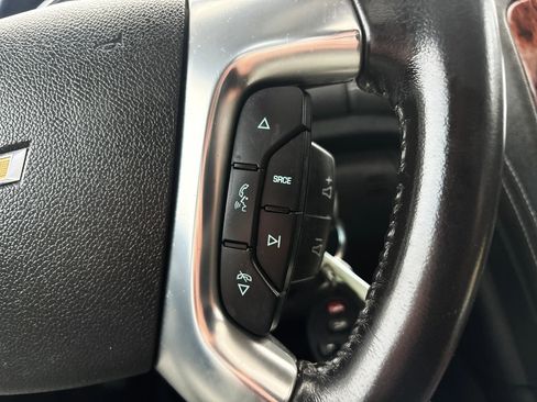 Used 2014 Chevrolet Traverse LT w/ LPO, 'HIT The Road' Package image 22