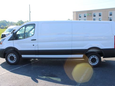 New 2026 Ford Transit 250 Low Roof w/ Load Area Protection Package RWD image 10