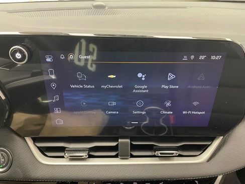 New 2026 Chevrolet Equinox LT image 3