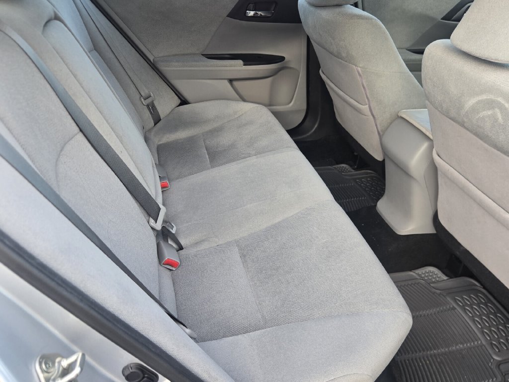 Used 2013 Honda Accord LX image 9