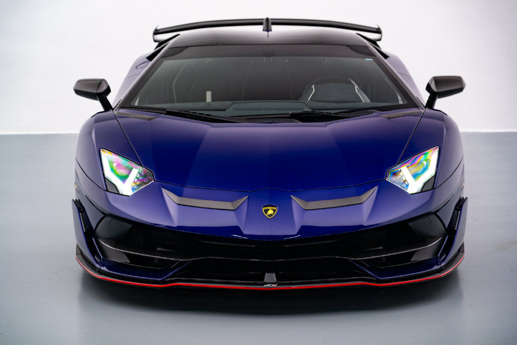 Used 2021 Lamborghini Aventador SVJ AWD/4WD image 3