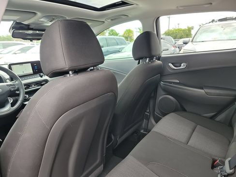 Used 2023 Hyundai Kona SEL w/ Convenience Package FWD image 27