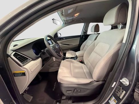 Used 2018 Hyundai Tucson SEL FWD image 17