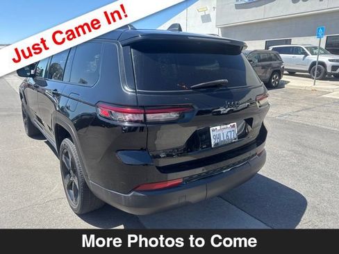 Used 2023 Jeep Grand Cherokee L Laredo AWD/4WD image 3