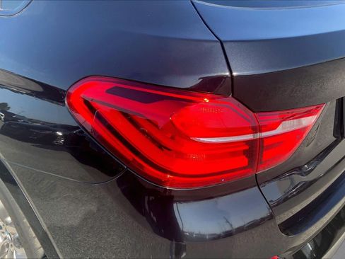 Used 2018 BMW X4 M40i w/ Driving Assistance Package AWD/4WD image 28