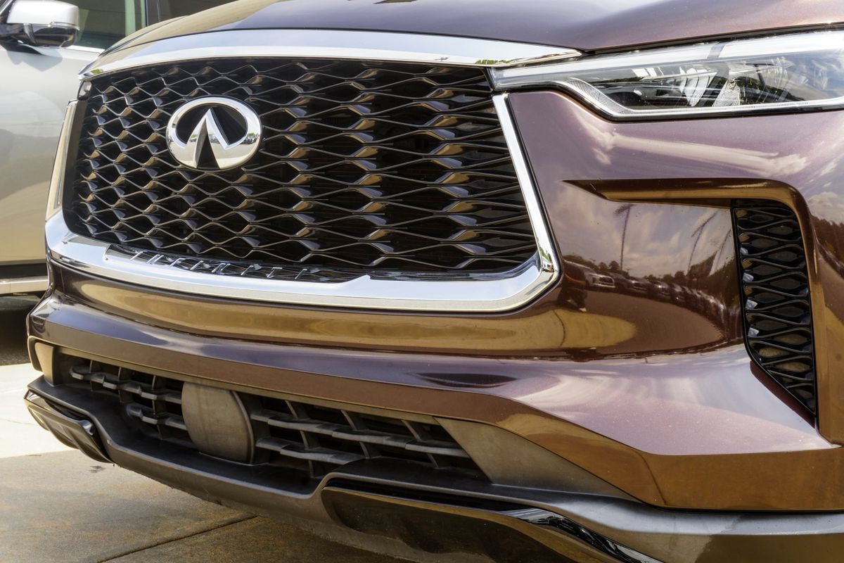 Used 2022 INFINITI QX60 Pure FWD image 2