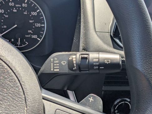 Used 2024 Nissan Rogue S AWD/4WD image 27