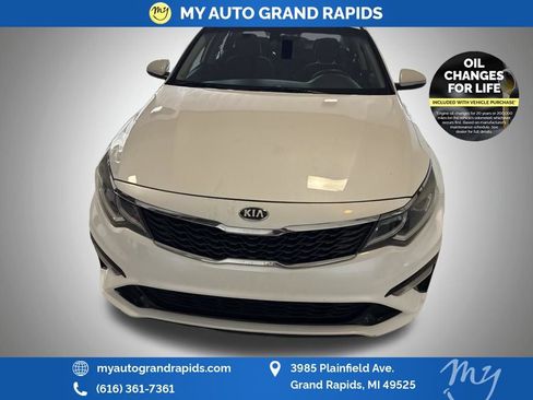 Used 2019 Kia Optima LX w/ LX 17" Wheel Package FWD image 3