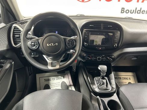Used 2022 Kia Soul LX w/ Technology Package image 21