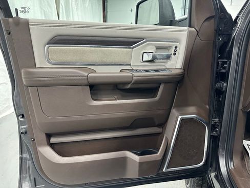 Used 2025 RAM 2500 Laramie image 8