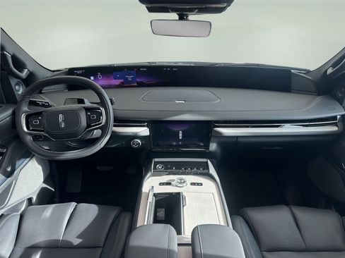 New 2026 Lincoln Navigator Reserve w/ Jet Appearance Package image 15