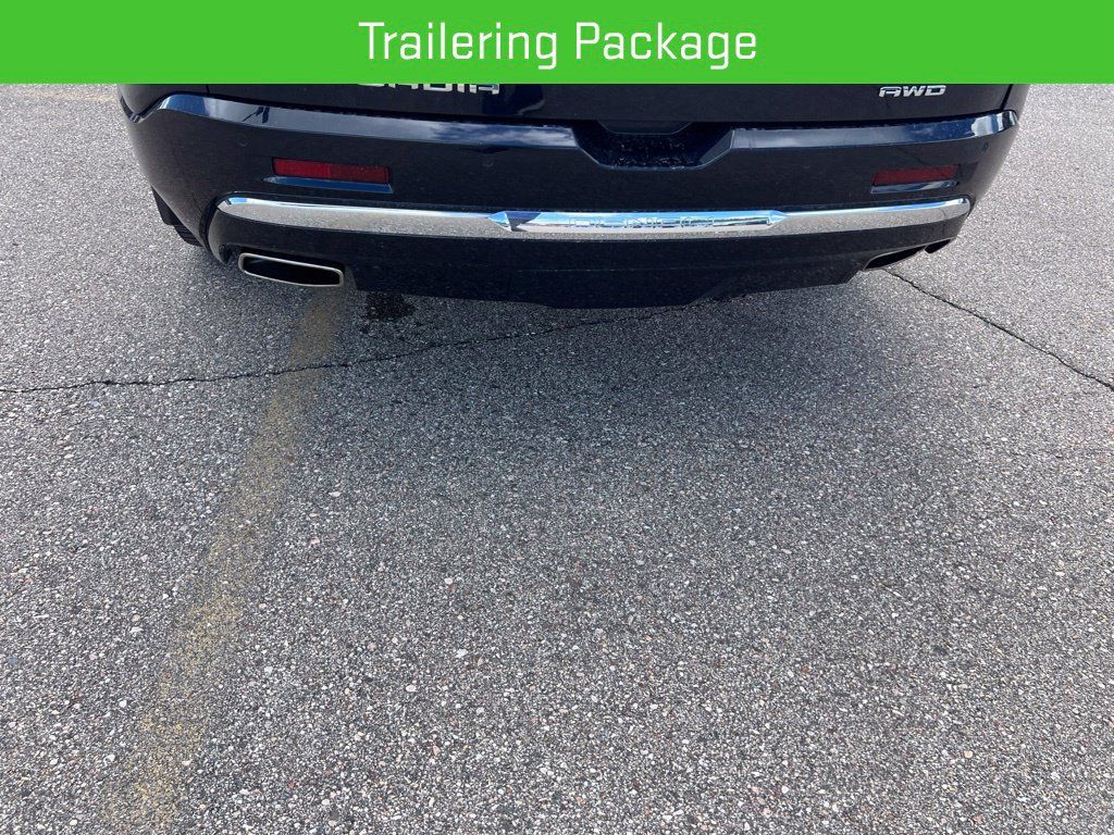 Used 2021 GMC Acadia Denali w/ Denali Technology Package AWD/4WD image 11