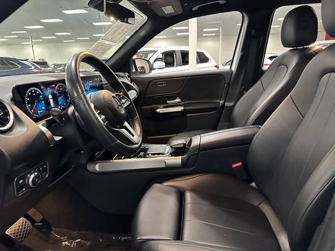Used 2022 Mercedes-Benz GLB 250 image 15
