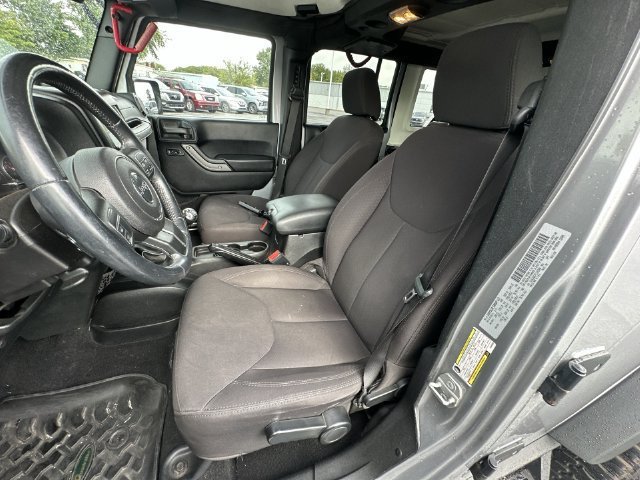 Used 2015 Jeep Wrangler Unlimited Sport w/ Quick Order Package 23S AWD/4WD image 22