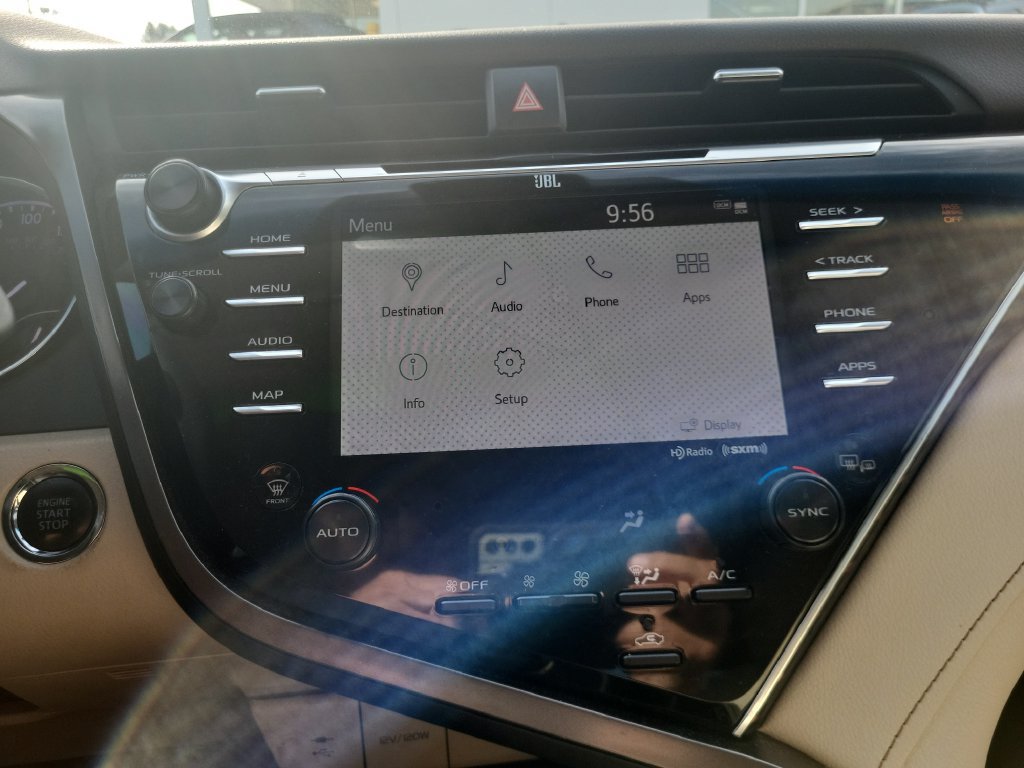 Used 2018 Toyota Camry XLE w/ Driver Assist Package FWD image 24