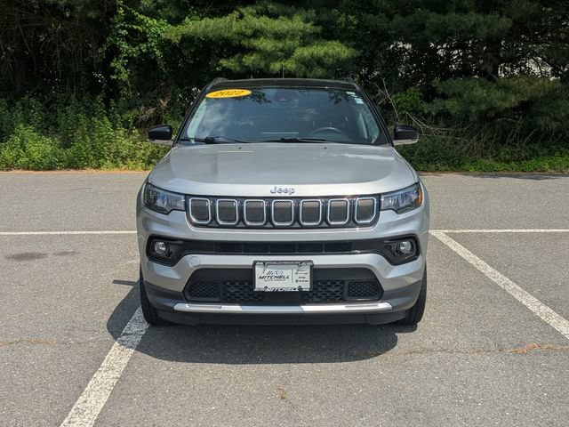 Certified 2022 Jeep Compass Limited w/ Sun and Sound Group AWD/4WD image 3