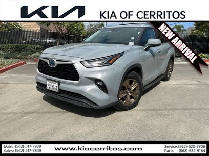 Used 2023 Toyota Highlander Bronze Edition