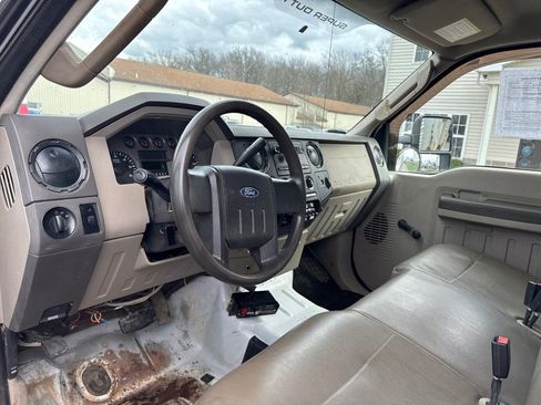 Used 2008 Ford F450 2WD Regular Cab Super Duty image 16