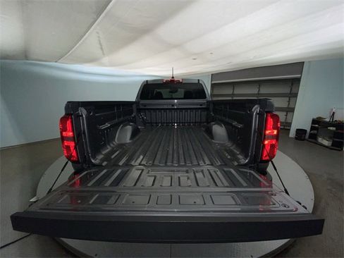 Used 2022 Chevrolet Colorado LT w/ Fleet Safety Package image 23