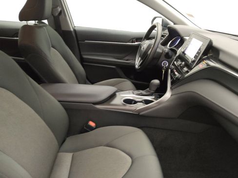 Used 2023 Toyota Camry LE image 21