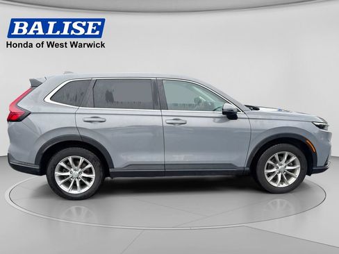 Used 2025 Honda CR-V EX image 3