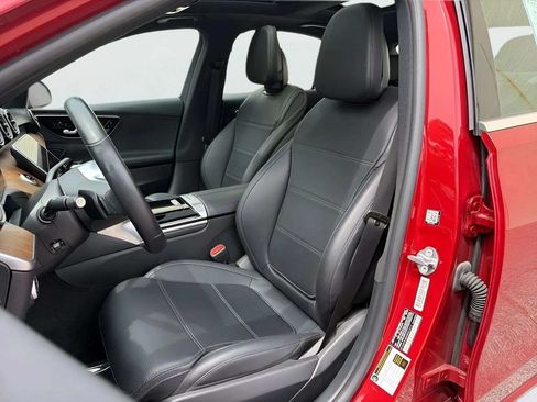 Used 2022 Mercedes-Benz C 300 4MATIC Sedan image 28