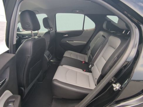 Used 2018 Chevrolet Equinox Premier FWD image 10