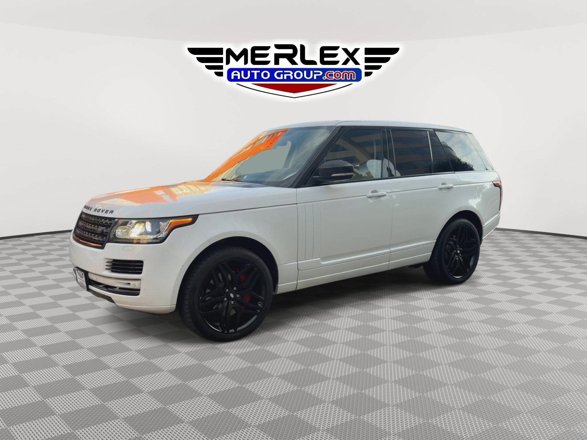 Used 2017 Land Rover Range Rover HSE AWD/4WD image 4