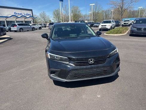 Used 2022 Honda Civic EX image 4