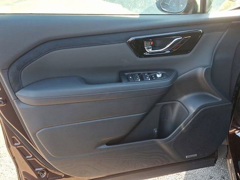 New 2026 Subaru Forester Limited image 13