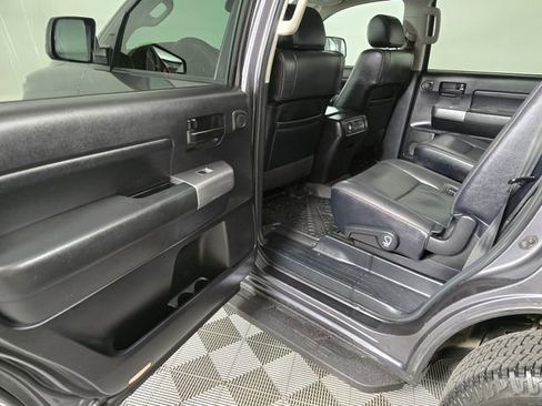 Used 2021 Toyota Sequoia TRD Pro AWD/4WD image 17