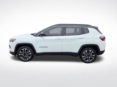 Used 2024 Jeep Compass Limited AWD/4WD image 7