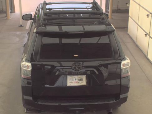 Used 2024 Toyota 4Runner SR5 Premium w/ Moonroof Package RWD image 4