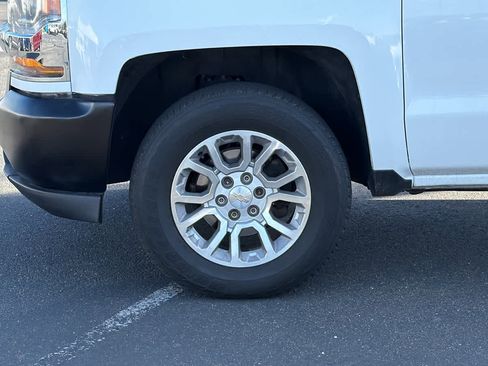 Used 2018 Chevrolet Silverado 1500 W/T w/ WT Convenience Package image 9