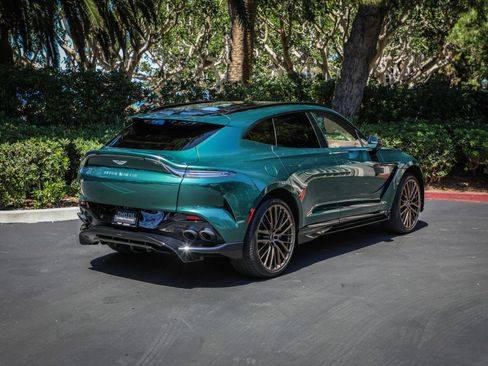 Used 2025 Aston Martin DBX 707 AWD/4WD image 3